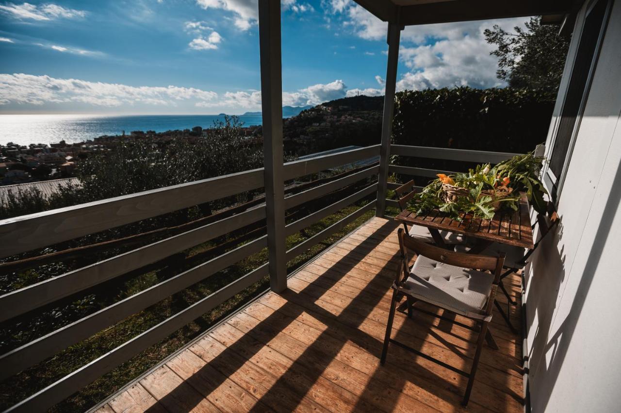 Agriturismo Rose Di Pietra Pietra Ligure Exteriér fotografie