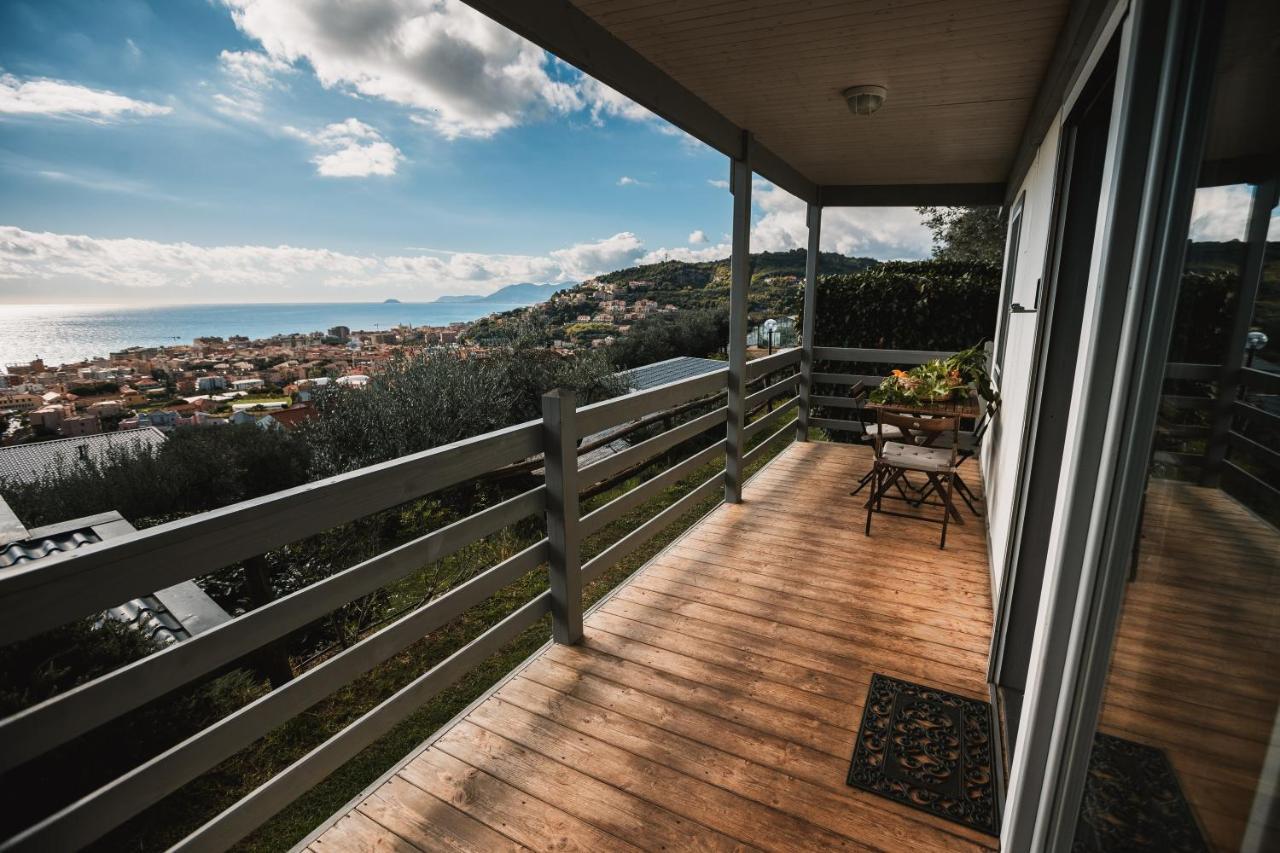 Agriturismo Rose Di Pietra Pietra Ligure Exteriér fotografie